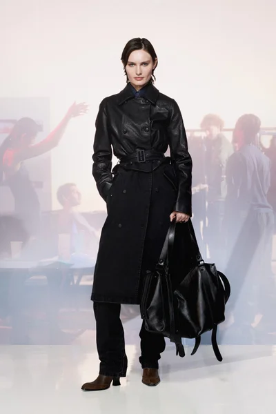Look 14